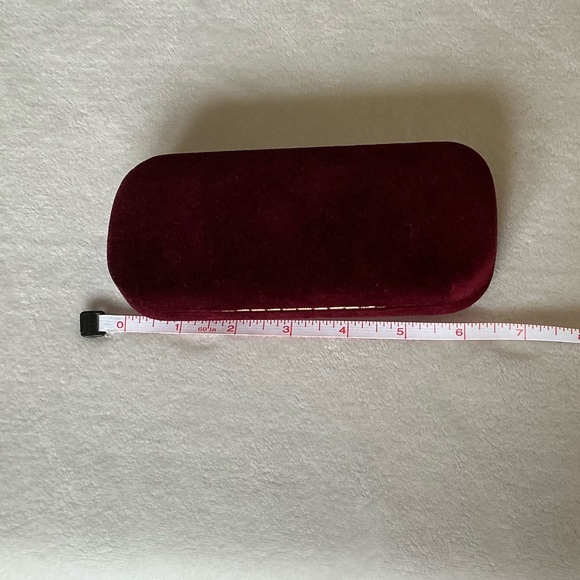 GUCCI VELVET SUNGLASSES CASE - Picture 6 of 10